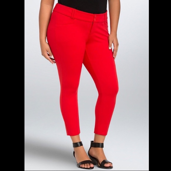 torrid Pants - 🆕❤️Torrid- Red All Nighter Cropped Trousers